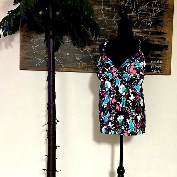 TANKINI TOP SIZE 38DDD SWIMSUITS FOR ALL - Picture 1 of 7